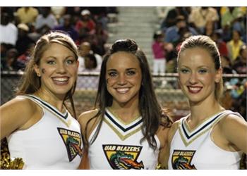 uab blazers cheerleaders smiling