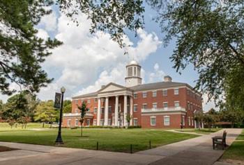 Lyon College campus building