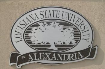 louisiana state university at alexandria emblem on wall